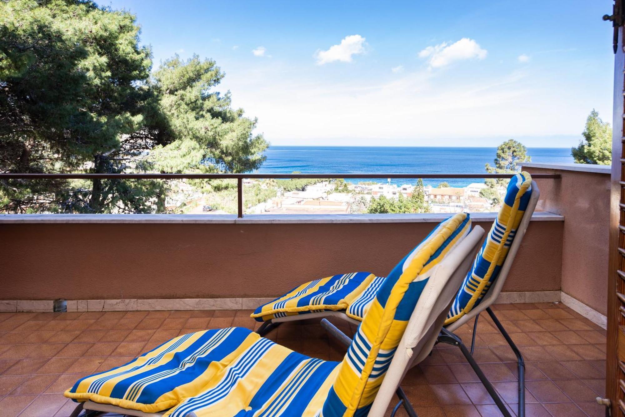 Villa Nel Verde Sul Mare, Mondello, Palermo Ngoại thất bức ảnh