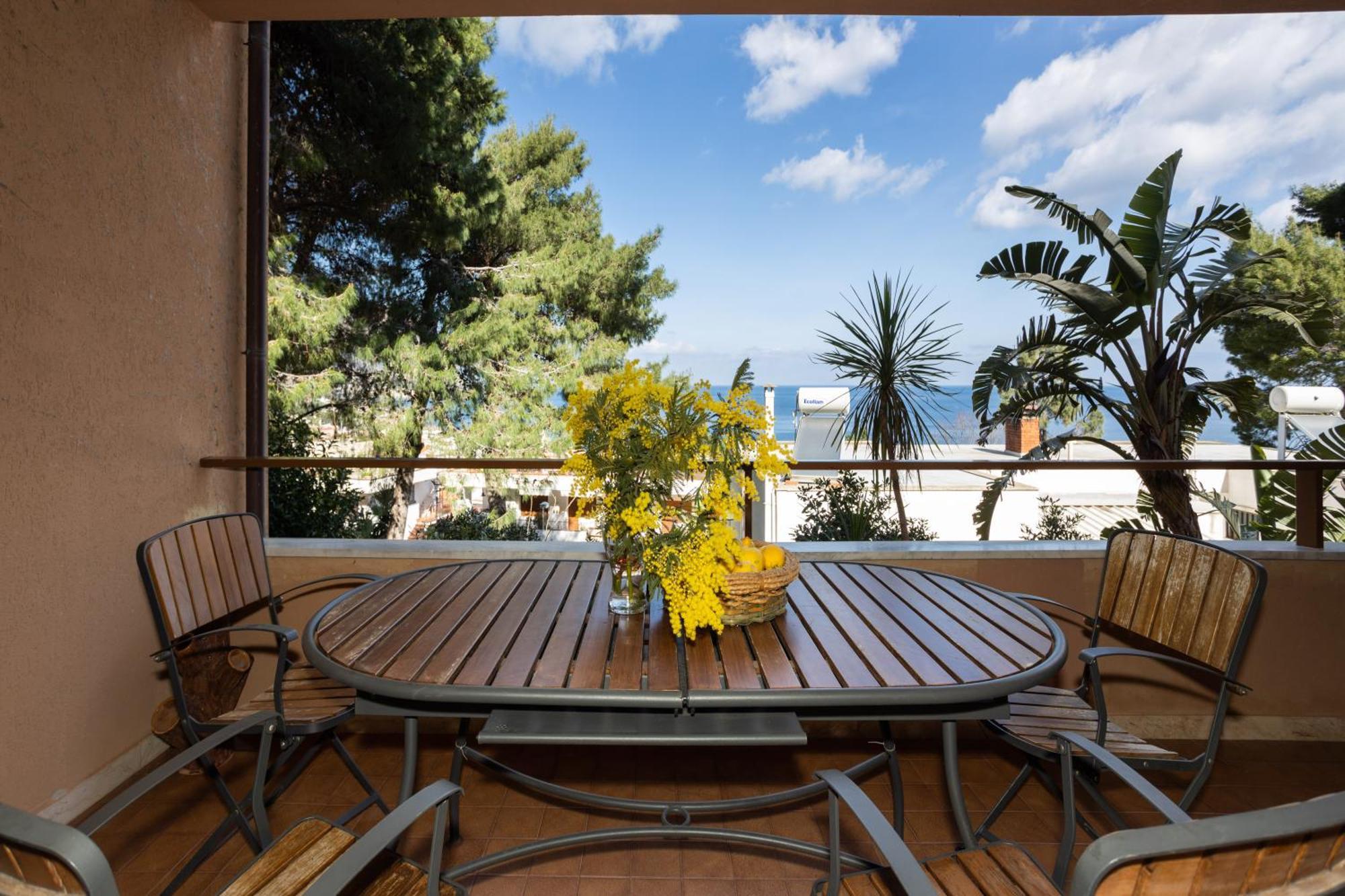 Villa Nel Verde Sul Mare, Mondello, Palermo Ngoại thất bức ảnh