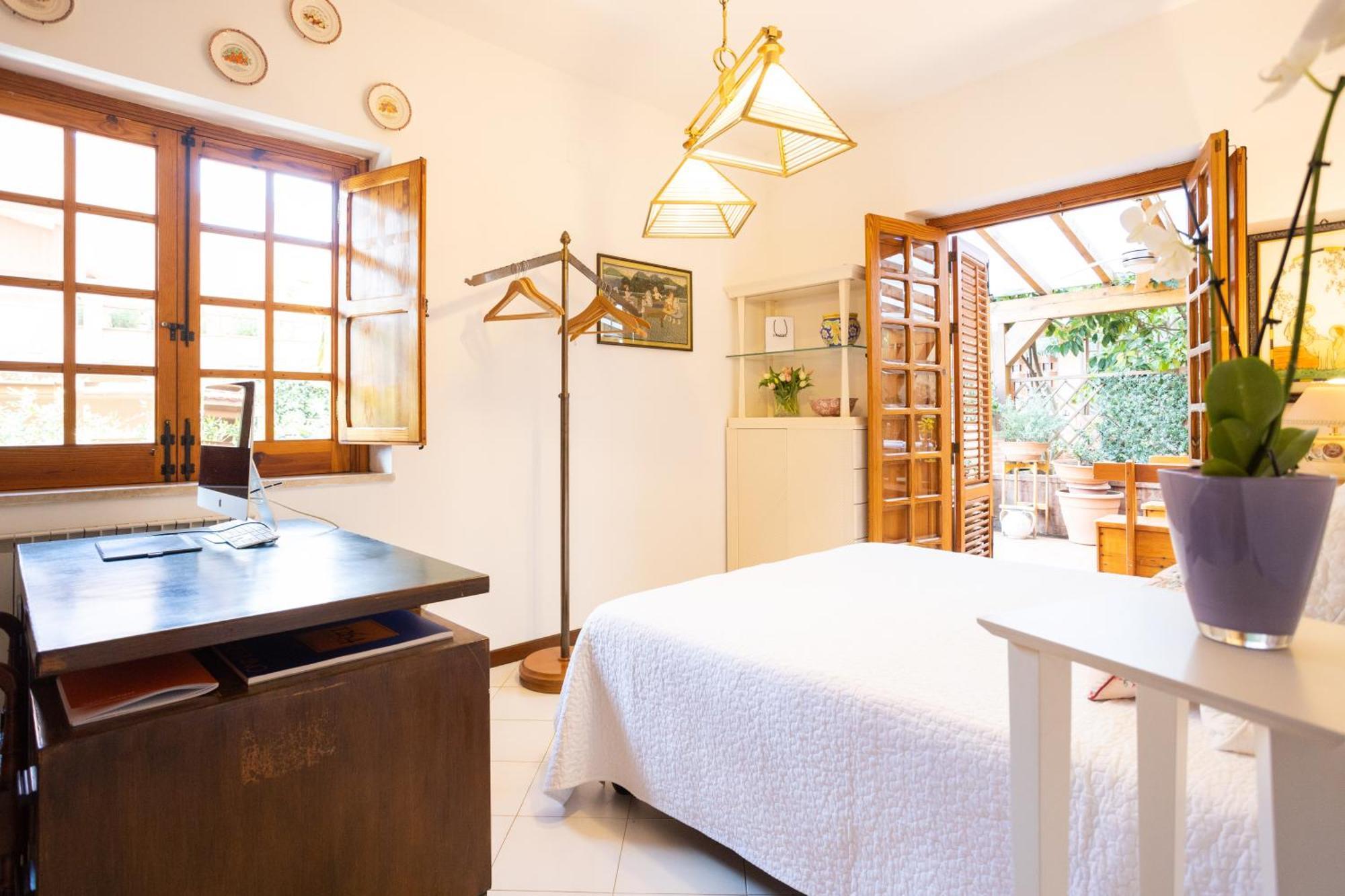 Villa Nel Verde Sul Mare, Mondello, Palermo Ngoại thất bức ảnh